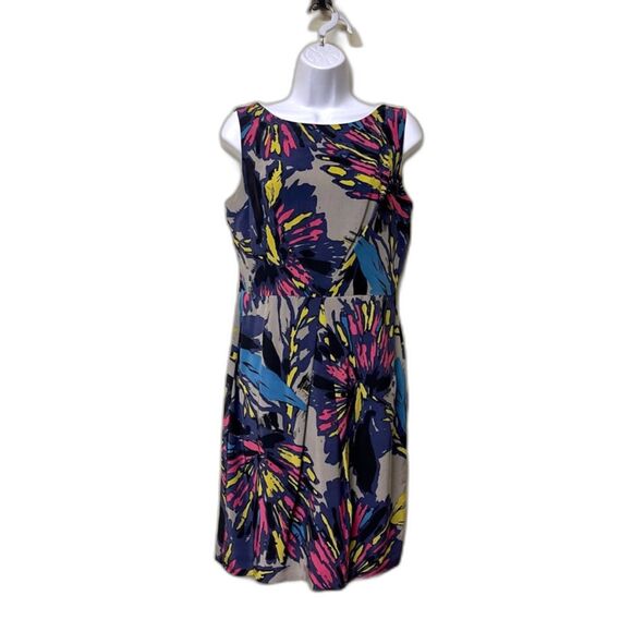 TRINA TURK 100% Silk Abstract Floral Artsy Dress, Sz 6 - Picture 1 of 6